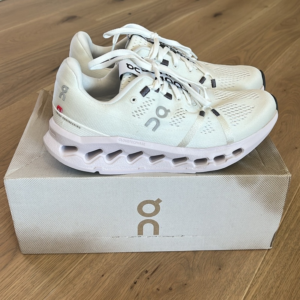 New Women’s ON Cloud Surfer Cloudsurfer 7 White Frost